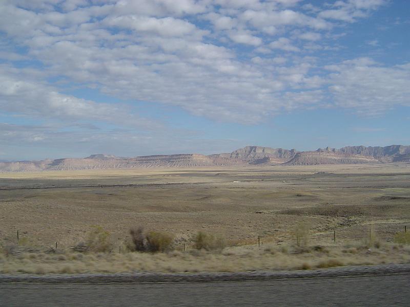 bookcliffs_ut2.JPG